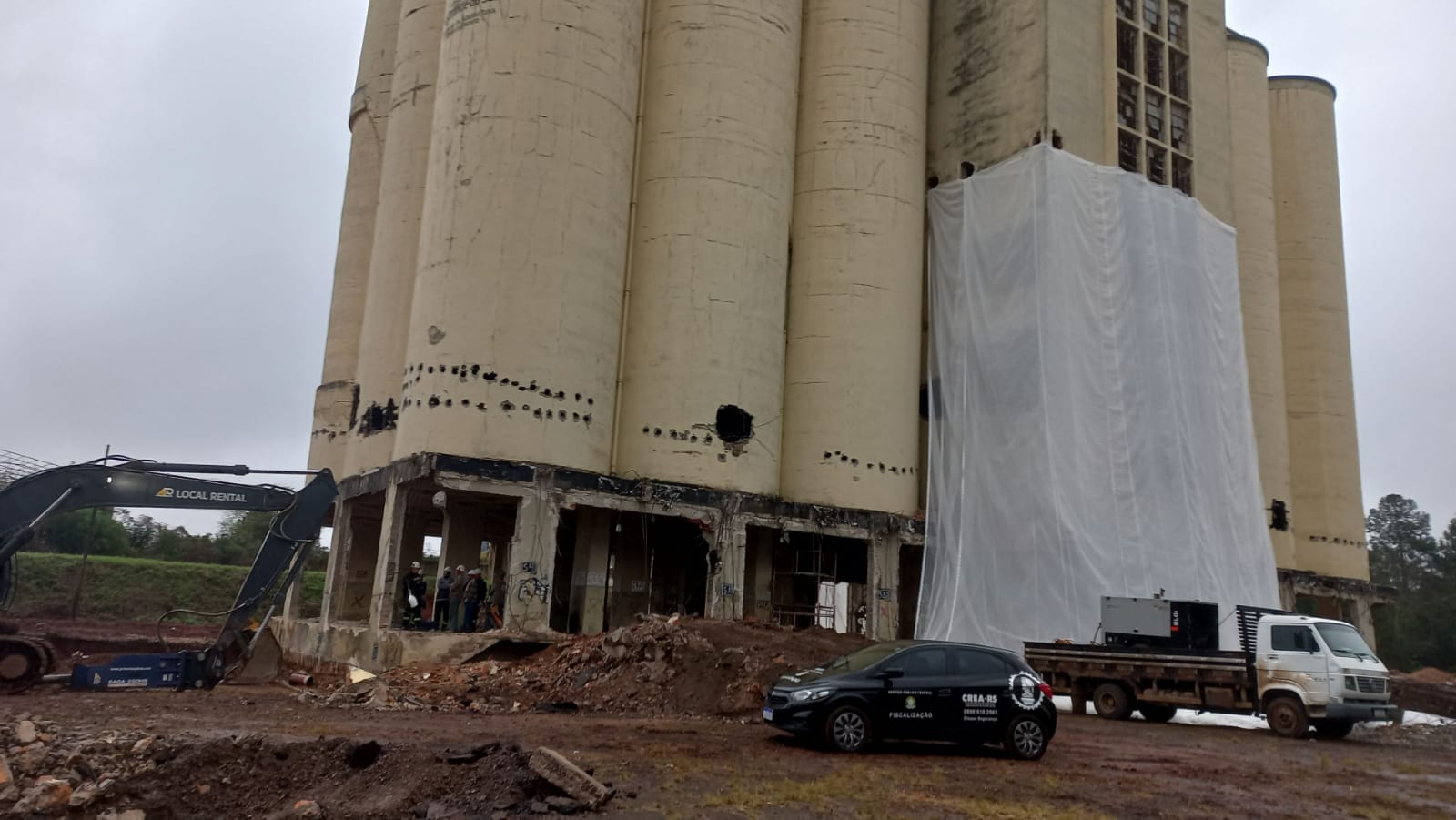 O silo de Passo Fundo foi inaugurado em 1961, servindo de referência para toda a região